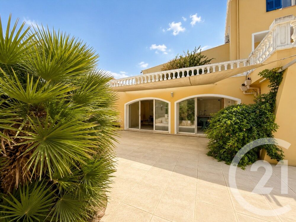 vente Maison - 7 pièce(s) - 421 m² Calenzana (20214)