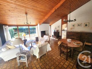  Maison  vendre 7 pices 238 m