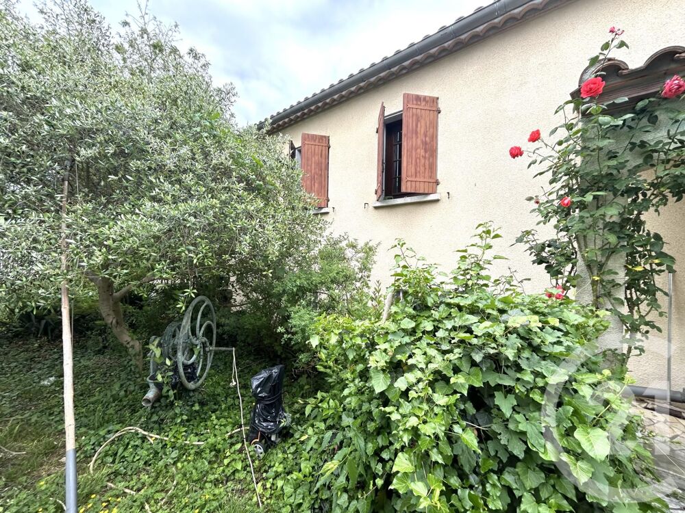 Située dans un quartier recherché de Limoux, à proximité....