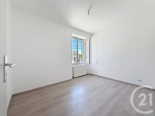  Appartement à louer 3 pièces 51 m²