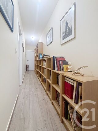 Maison à louer 4 pièces 160 m²
