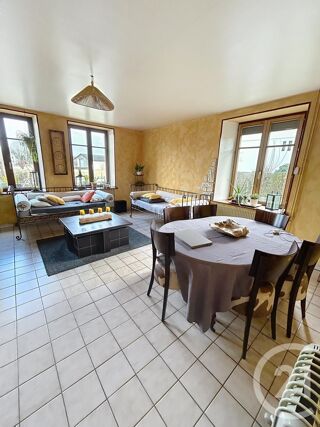  Maison à vendre 10 pièces 365 m²