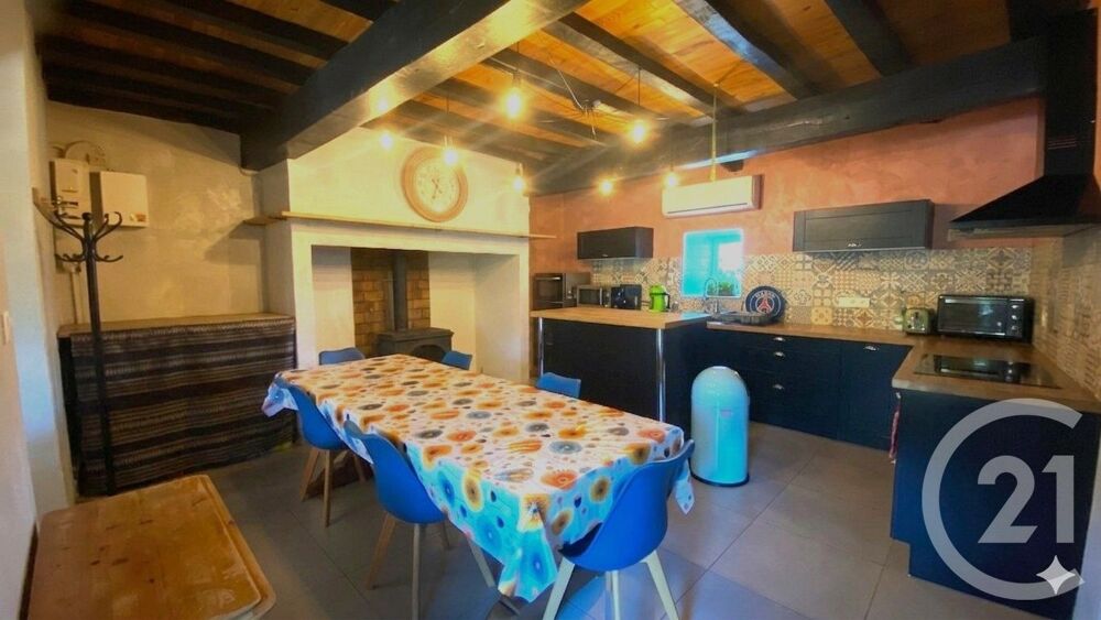 A découvrir sans tarder cette jolie maison sur le secteu....
