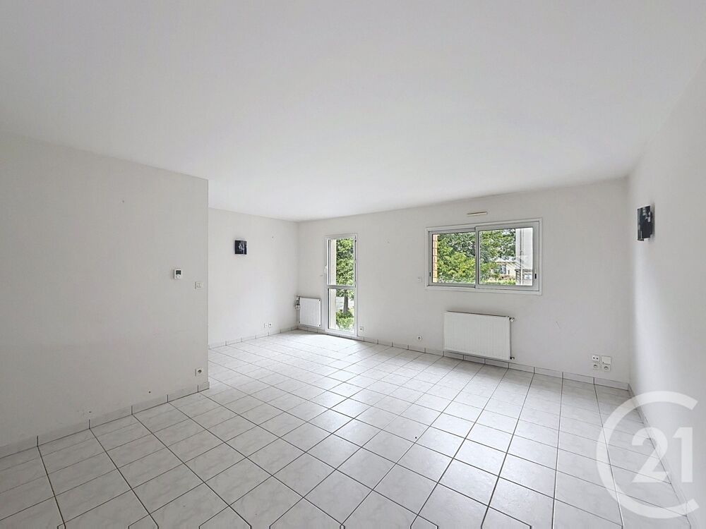 location Maison - 6 pièce(s) - 167 m² Rennes (35000)