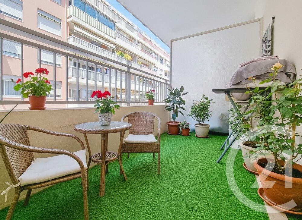 GOLF JUAN - EXCLUSIVITE Idéalement situé au c½ur de ....