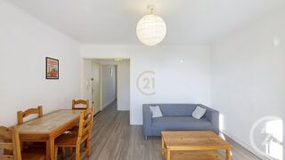  Appartement à louer 3 pièces 55 m²