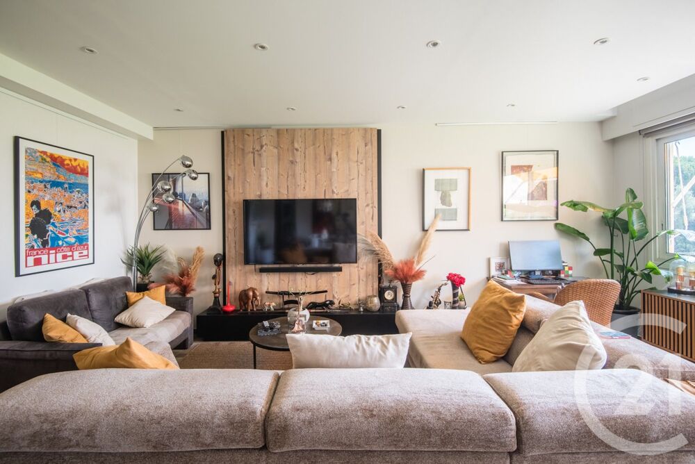 vente Appartement - 5 pièce(s) - 111 m² Nice (06200)