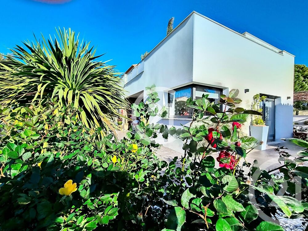 CENTURY 21 vous propose cette villa d'exception, d'envir....