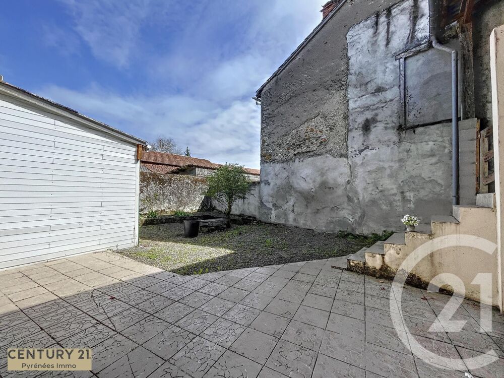 « MON JARDIN SECRET » Cet immeuble chaleureux e....