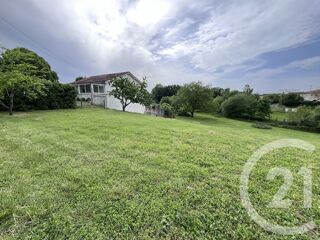 Maison 4 pièces 249 m² · à Lescure D Albigeois · 249 m² · 245 000 €