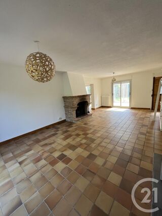  Maison � vendre 6 pi�ces 209 m�