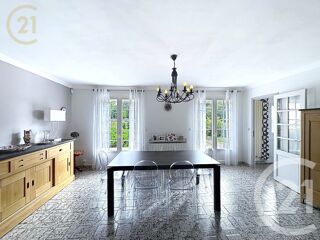  Maison � vendre 6 pi�ces 223 m�