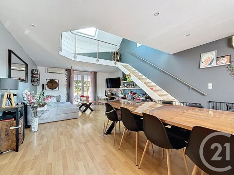   Vente Maison Maison - 8 pi�ce(s) - 226 m�