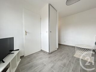  Appartement à louer 1 pièce 17 m²