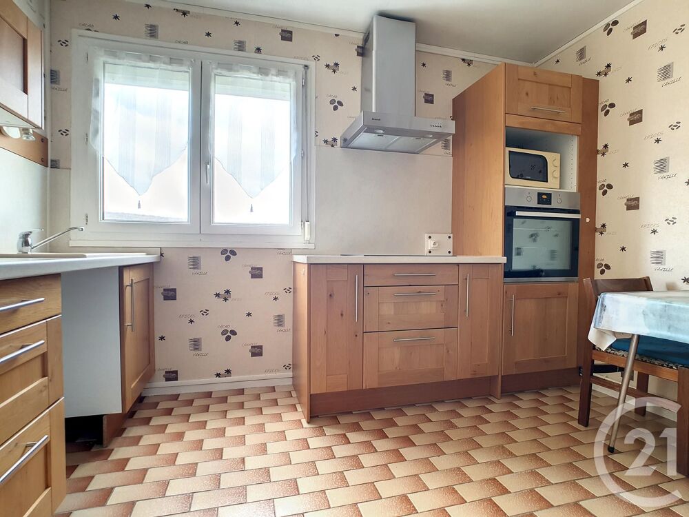 INVESTISSEMENT LOCATIF / Dans notre agence immobilière C....