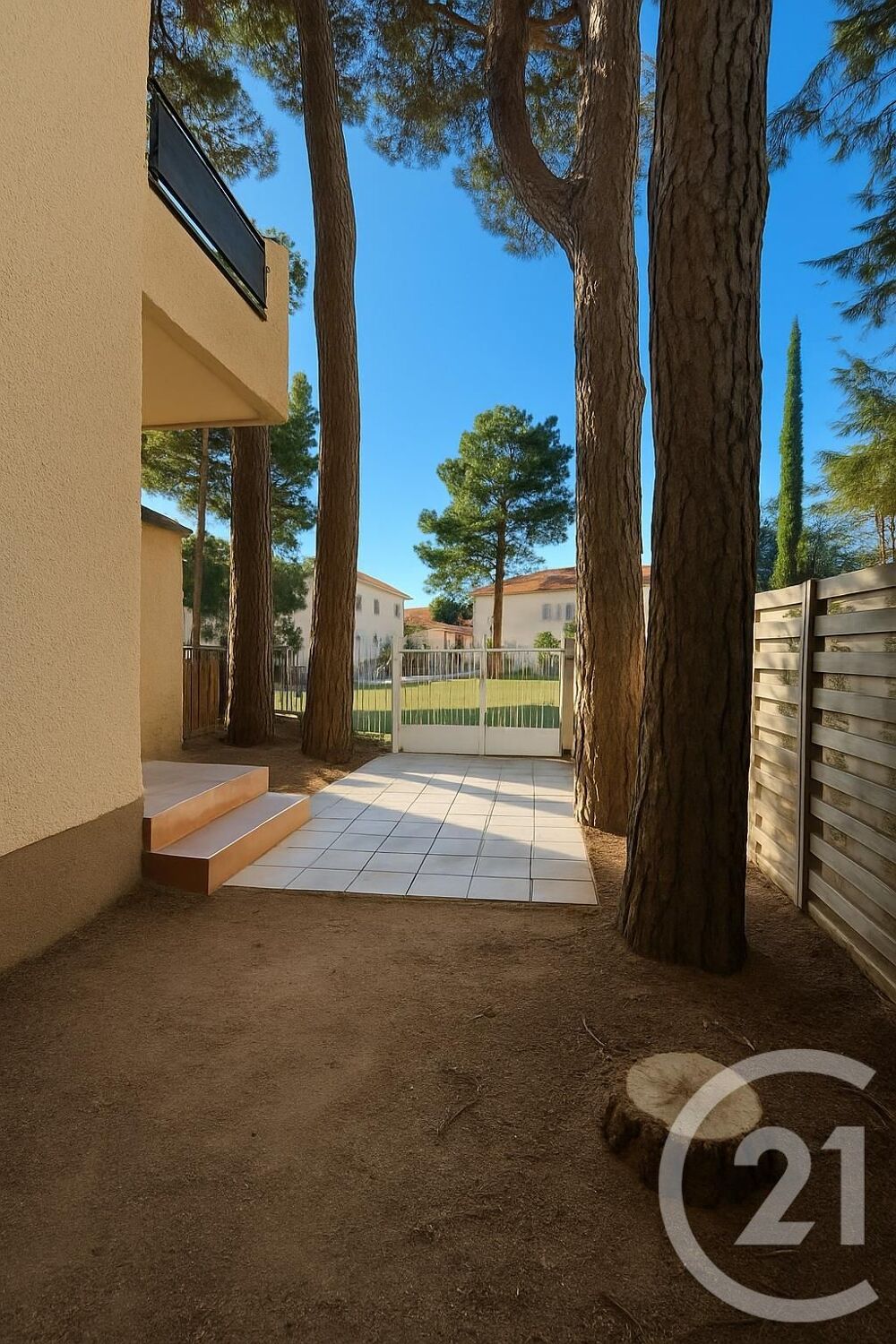 LOCATION SAISONNIERE Découvrez cette charmante ....