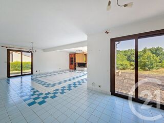  Maison � vendre 8 pi�ces 317 m�