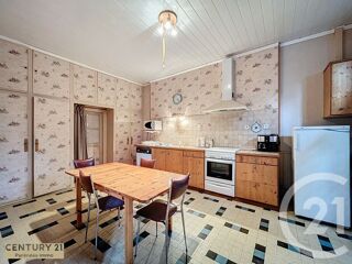  Maison  vendre 8 pices 648 m