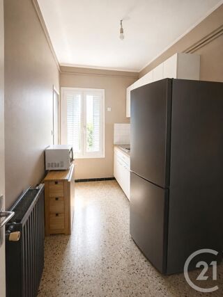  Appartement à louer 3 pièces 54 m²