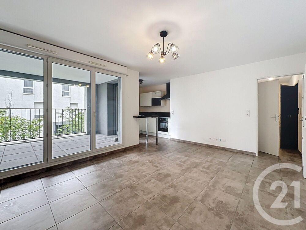 VENISSIEUX (69200)- RUE ROMAIN ROLLAND- T3 AVEC GARAGE- ....
