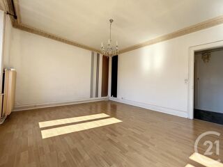  Appartement à louer 2 pièces 54 m²