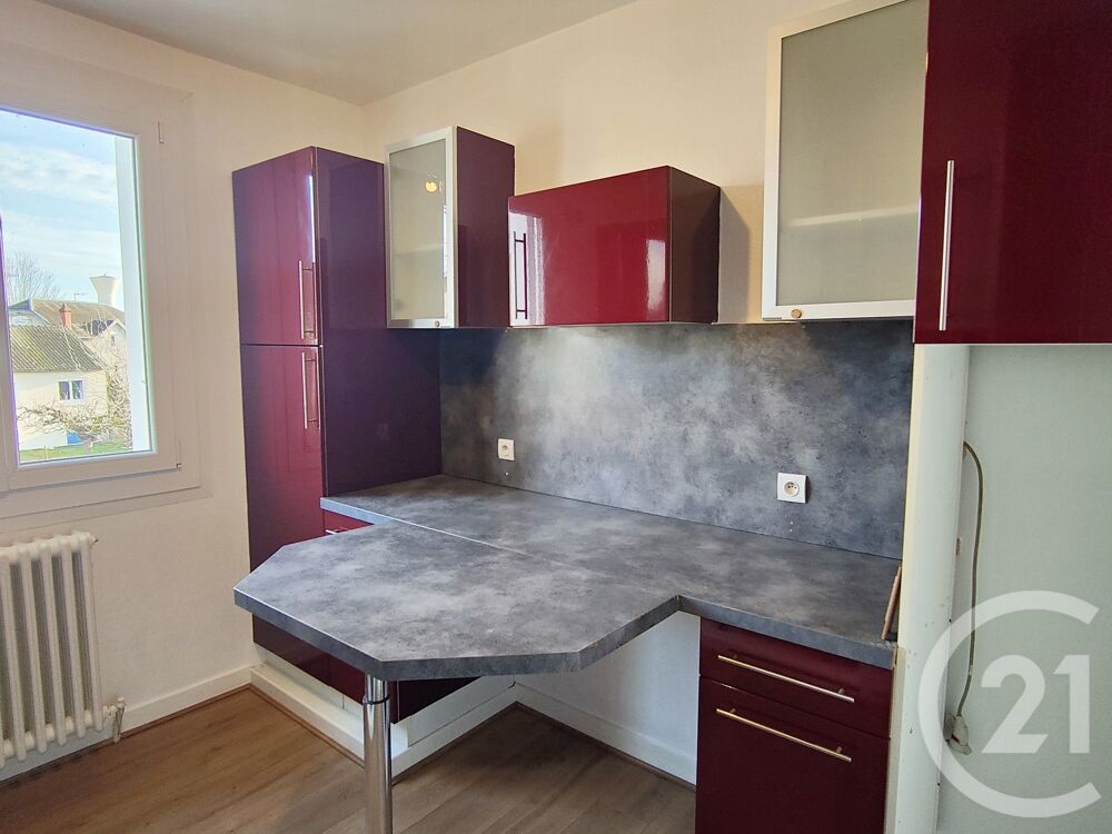 vente Appartement - 4 pièce(s) - 74 m² Cosne-Cours-sur-Loire (58200)