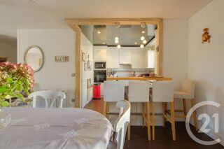  Appartement � louer 5 pi�ces 140 m�