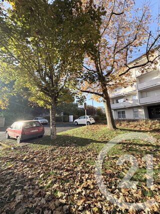 location Appartement - 3 pièce(s) - 63 m² Saint-Quentin (02100)