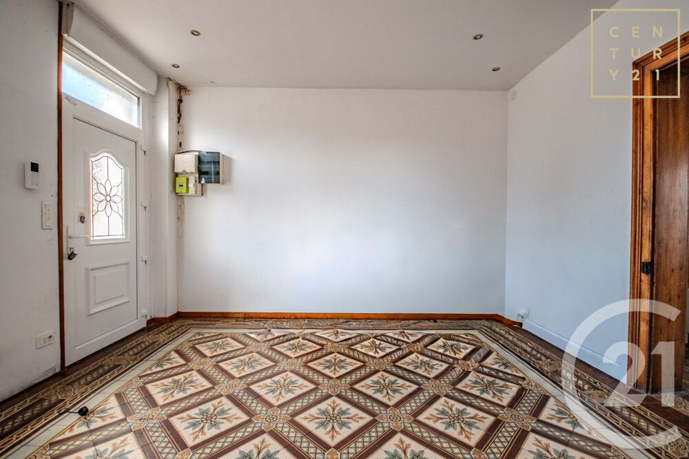 vente Maison - 6 pièce(s) - 313 m² Ferrière-la-Grande (59680)