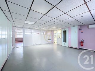  Maison � vendre 8 pi�ces 250 m�
