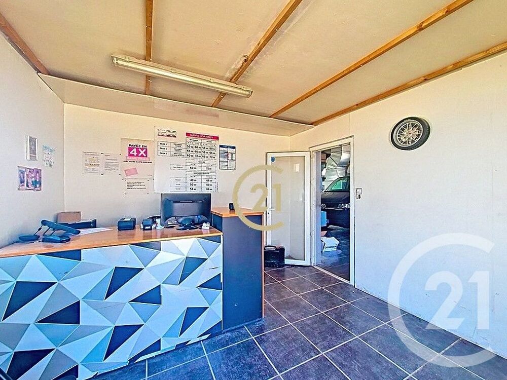 vente Autres - 330 m² Grans (13450)