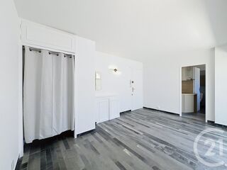  Appartement à louer 1 pièce 21 m²