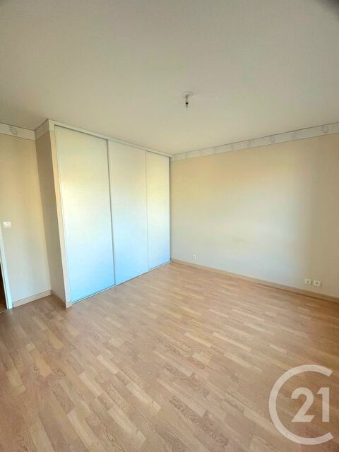  Appartement � louer 3 pi�ces 75 m�