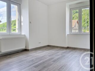  Appartement à louer 3 pièces 65 m²
