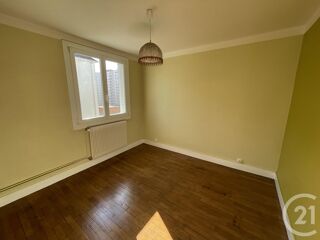  Appartement � louer 4 pi�ces 61 m�