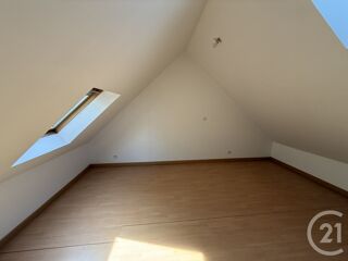  Appartement à louer 2 pièces 49 m²