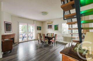  Maison � vendre 9 pi�ces 212 m�