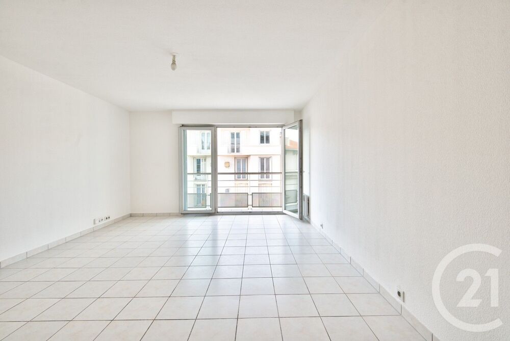 Appartement 3 pièces 74 m² · à Antibes · 74 m² · 386 000 €