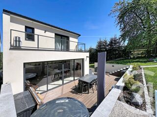  Maison � vendre 8 pi�ces 206 m�