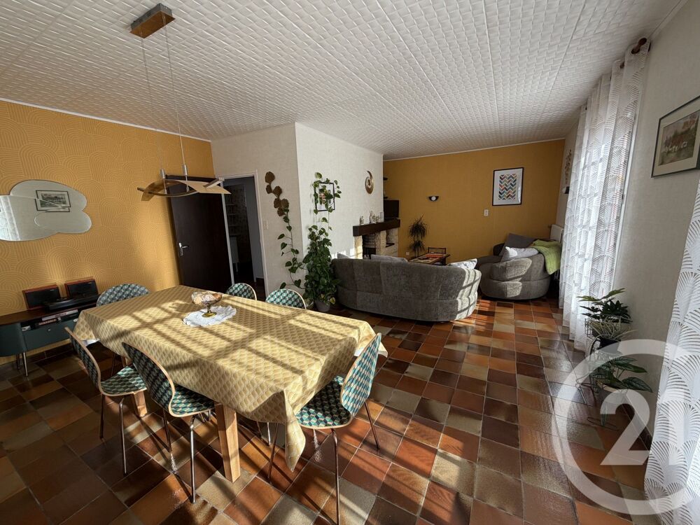 Maison 6 pièces 213 m² · à Lannemezan · 213 m² · 155 000 €