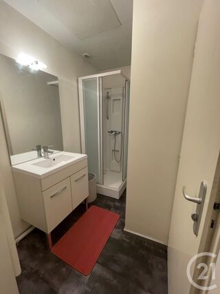  Appartement à louer 1 pièce 35 m²