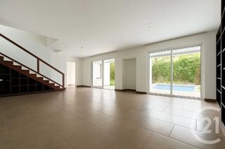  Maison � vendre 7 pi�ces 222 m�