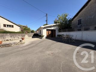  Appartement à louer 3 pièces 78 m²