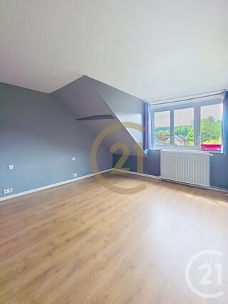  Appartement � louer 5 pi�ces 162 m�