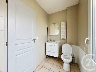  Appartement à louer 1 pièce 21 m²