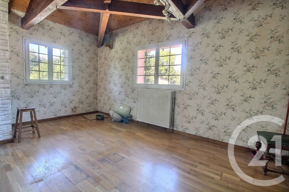 vente Maison - 5 pièce(s) - 202 m² Bressolles (01360)