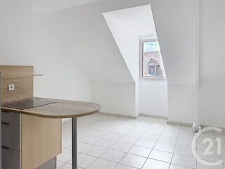  Appartement à louer 1 pièce 21 m²