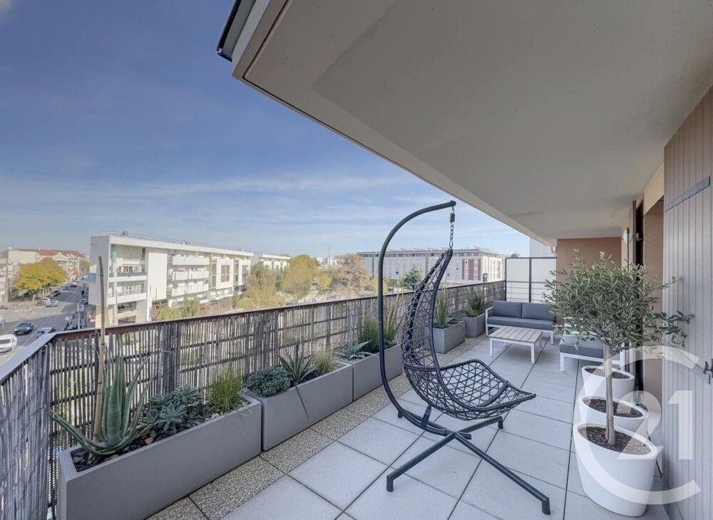 Appartement 3 pièces 99 m² · à Le Blanc Mesnil · 99 m² · 249 000 €