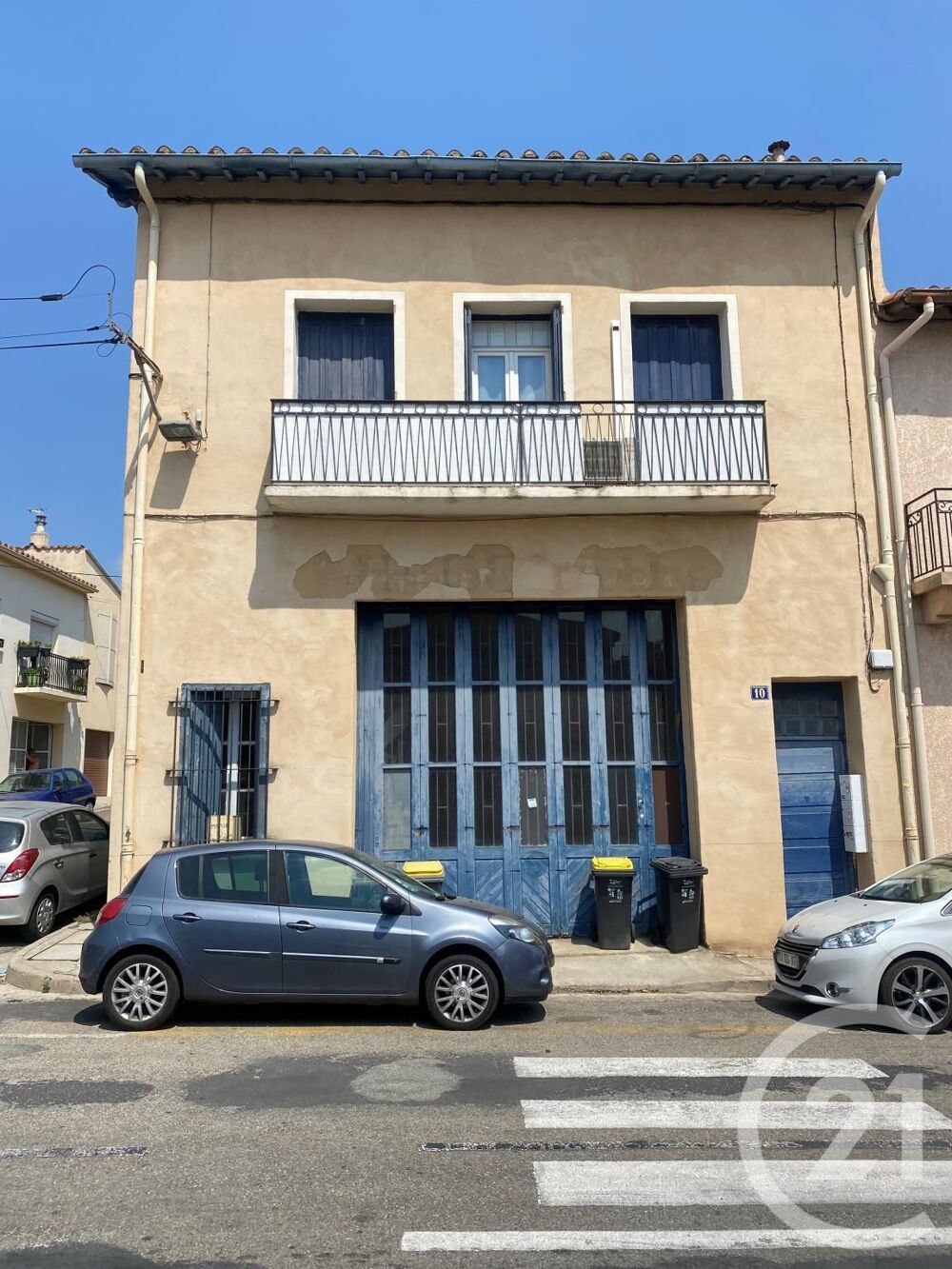 LOCAL A LOUER 720 euros par mois, situé en face de la Ma....