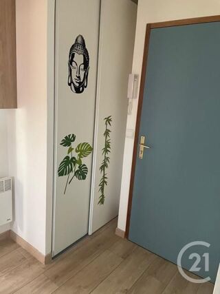  Appartement à louer 3 pièces 78 m²